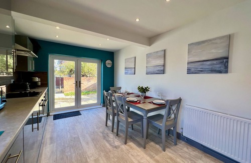 Cleethorpes House | Curzon House One MyShortLets