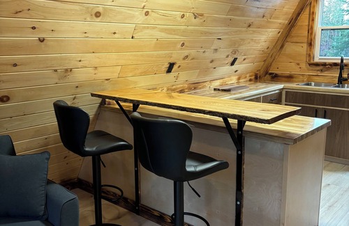 Clifton Royal Cabin | Custom-built Aframe cabin! With hot tub, fire pit, and lake access!