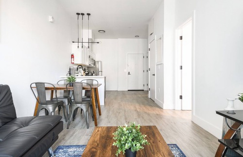 Elizabeth Apartment | Cute 1BR Next to EWR 5659