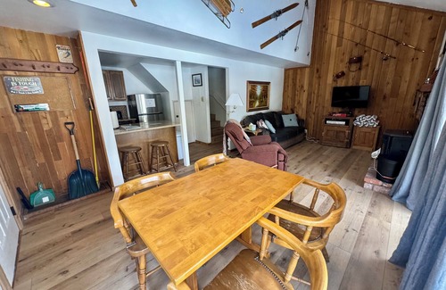Mammoth Lakes Condo | Cute and cozy condo walking distance to the Village Gondola