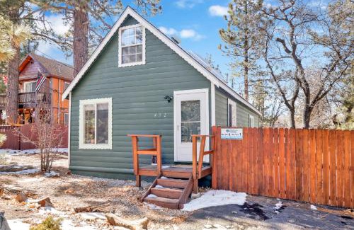 Sugarloaf House | Cute and Cozy Cottage #2522