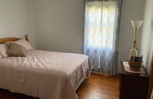 James Creek Bed & Breakfast | cute and spacious brick house with plenty of boat parking