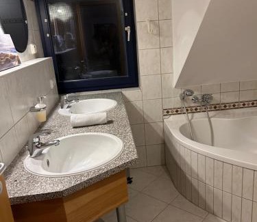 Refrath Apartment | Cute Appartement near Cologne