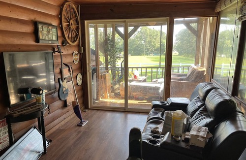 Longview House | Cute Country getaway!