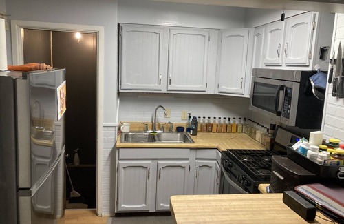 Northeast South Bend House | Cute House close to Notre Dame Stadium!