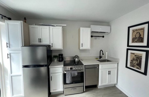 Over-the-Rhine Apartment | Cute Microapartment Walkable to Everything