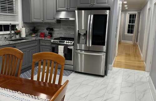 Manchester Apartment | Cute North End Retreat