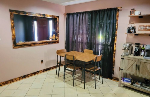 Richmond Hill House | Cute western themed home with many unique features