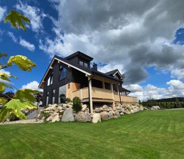 Kartuzy Villa | Czôrny Dąb - nowoczesny dom wakacyjny na Kaszubach, jacuzzi, sauna, bilard