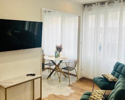 Jean Moulin - Marius Berliet Apartment | Détente, Spa et Parking privé