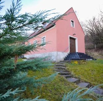 Vlastislav House | Dům na Krásné ve Středohoří