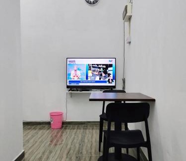 Kampung Hutan Palas Hotel | D'Aleena Homes Kodiang - Guesthouse 2