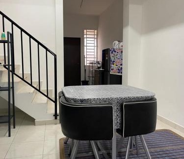 Batu Pahat House | D'Cahaya Homestay Batu Pahat