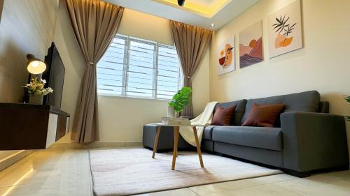 Kampung Rinching Ulu Apartment | D'Kayangan Setia Ecohill Air-CON Suite Semenyih, Setia Ecohill, 43500 Semenyih, Selangor