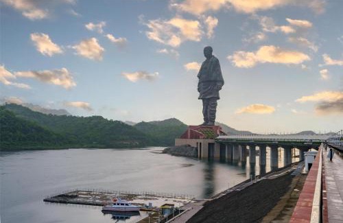 Rajpipla Hotel | D Square Statue of Unity Kevadia, a member of Radisson Individuals