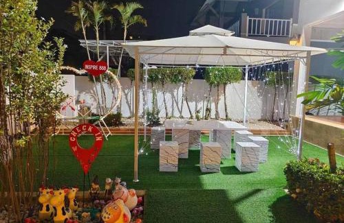 Central Pattaya Villa | D34长住优惠房-芭提雅市中心高端4间卧室泳池别墅