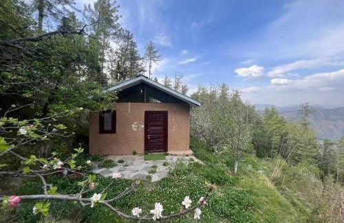 Shimla Hotel | Daak Bangla Retreat