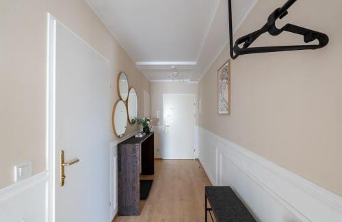 Wahring Apartment | Dachgeschoss im Altbaustil