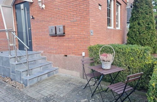 Mustin Apartment | Dachgeschosswohnung - Erholung mit Waldblick