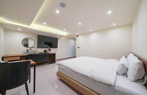 Jung-gu Hotel | Daejeon Daeheung Hotel Danbam