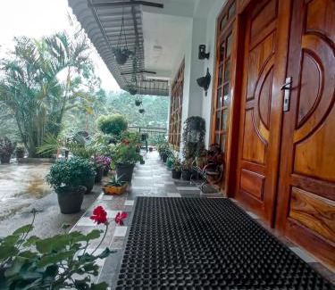Nallathanniya House | Daffodils Inn