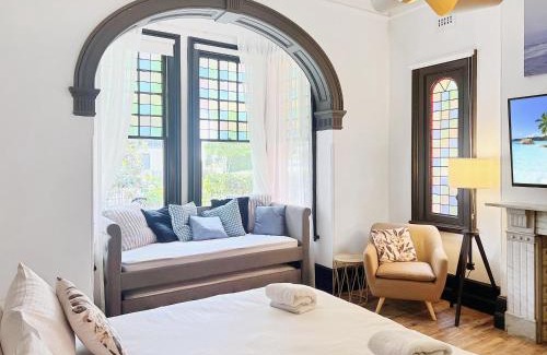 North Sydney Hotel | Dalziel Lodge