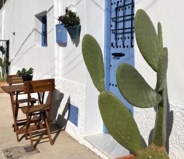 Nijar House | Damajuana