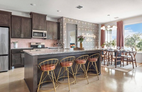 Fredericksburg House | Dancing Sun Cottage - Pool, Hot Tub, Games, Movies