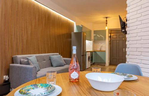 Las Palmas de Gran Canaria Apartment | Daniela's, Las Canteras living!