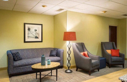 Danville Hotel | Danville Charm: Spacious Rooms with Easy Access to Route 80! Free Parking