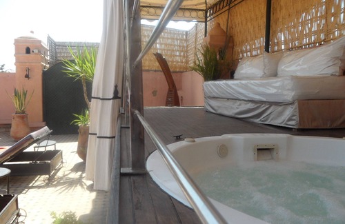 Riad Zitoun Jdid House | Dar Sohane Riad in Medina with jacuzzi
