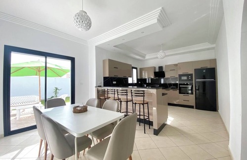 Djerba Midun Villa | Dar Sonia - enjoy the peace and quiet with your family while being close to everything!