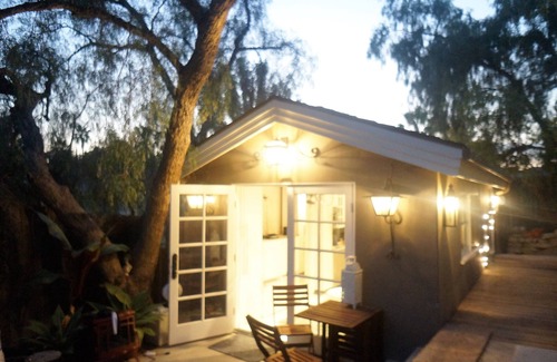 Los Angeles House | Darling Guesthouse in the Hills+ Private Patio