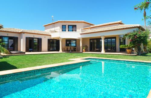 Beniarbeig Villa | Daru Dunya by Aguilarent