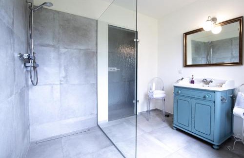 Iphofen Hotel | DAS KLEINE HOTEL IPHOFEN, Frühstückszauber, no waste, nachhaltig, nahe aller Weingüter, KNAUF GIPS KG und ConneKT, kleines Secret mit Garten & Terrassen, TV mirrorring, 55" TV, fine dining, Hunde willkommen