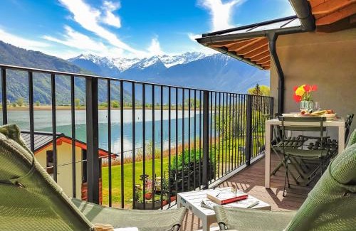 Dascio Apartment | Dascio Dolce Ferienwohnung Panorama Balkon am See