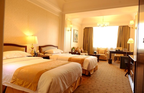 Oroqen Autonomous Banner Hotel | DaXingAnLing Jinma Palace