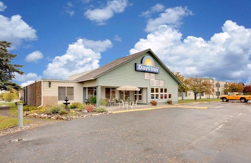 International Falls Hotel | Days Inn by Wyndham International Falls