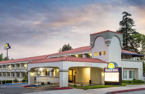 Banning Hotel | Days Inn by Wyndham Banning Casino Outlet Mall