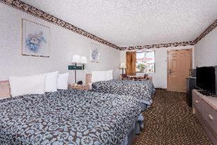 Peach County Hotel | Days Inn by Wyndham Byron