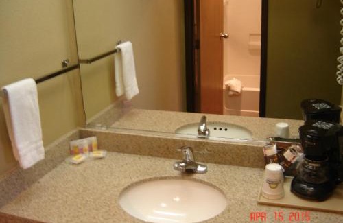 Carlsbad Hotel | Days Inn by Wyndham Carlsbad