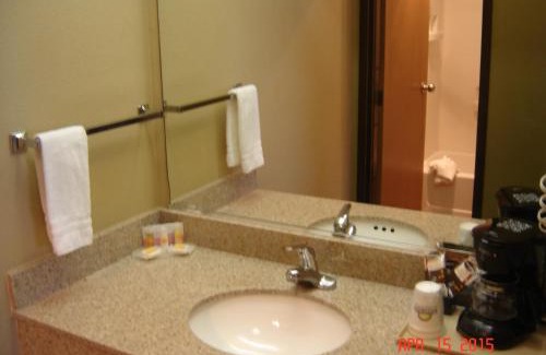 Carlsbad Hotel | Days Inn by Wyndham Carlsbad