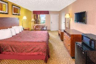 Gulfport Hotel | Days Inn by Wyndham Gulfport