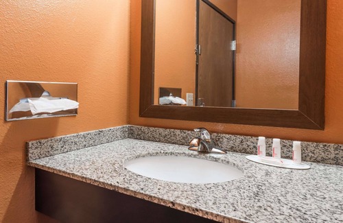 Mexico Hotel | Days Inn by Wyndham Mexico