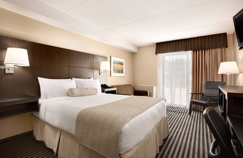 Miramichi Hotel | Days Inn by Wyndham Miramichi NB