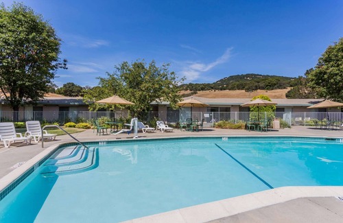 Novato Hotel | Days Inn by Wyndham Novato/San Francisco