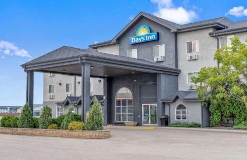 Steinbach Hotel | Days Inn by Wyndham Steinbach