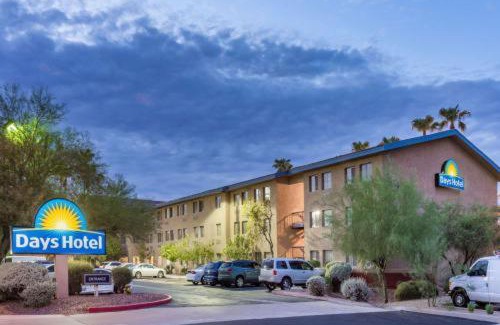 Mesa Hotel | Days Inn & Suites by Wyndham Mesa Near Phoenix