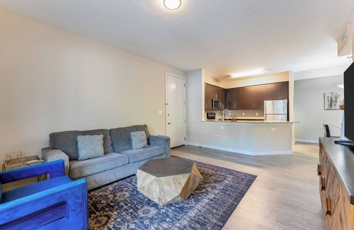 Daytona Beach Apartment | Daytona 3BR Getaway | Pool, Gym, Pet Friendly