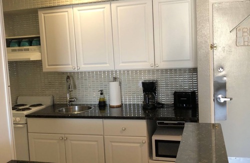 East Daytona Condo | Daytona Beach Affordable Oceanfront Condo Rental